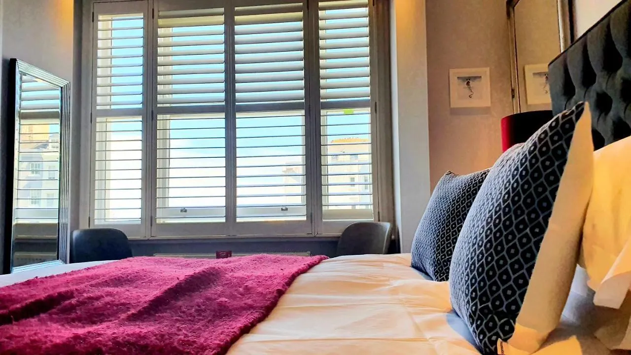 Vendégház A Room With A View Brighton